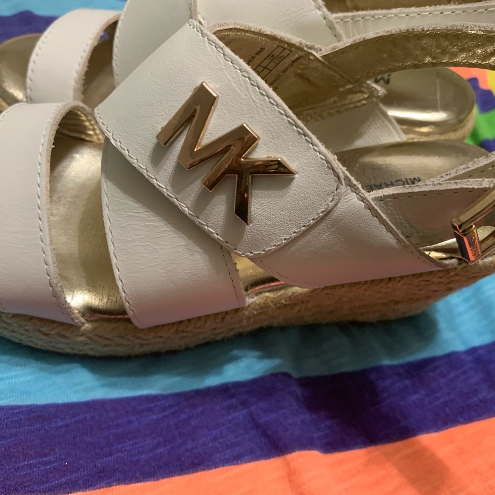 Sandals - Picture 5 of 7